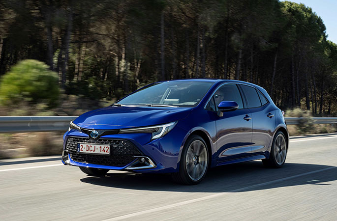 Yeni Corolla Hatchback 100 km’de 4.5 lt harcıyor