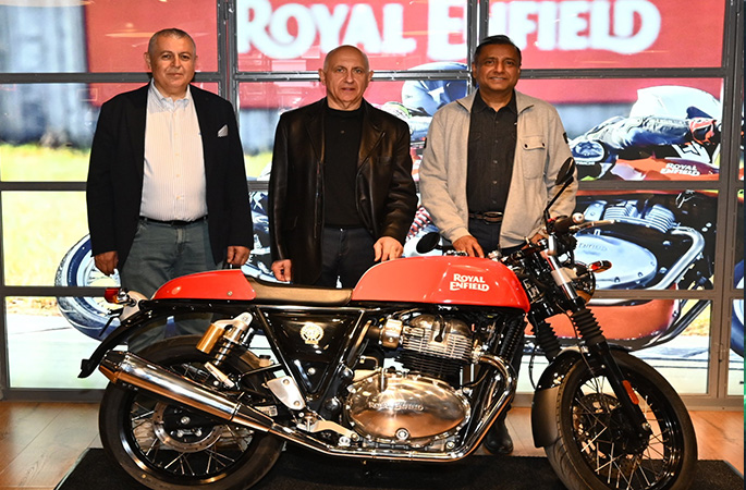 Royal Enfield’in modelleri K-RIDES ile yollara çıkacak