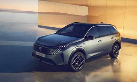 PEUGEOT 5008 artık elektrikli