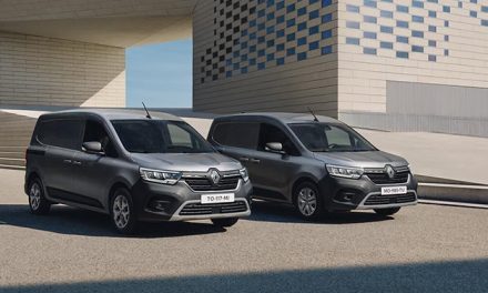 Renault yeni Kangoo ile ticari atakta