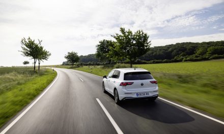 VW’nin  en çok satan modeli Golf yenilendi