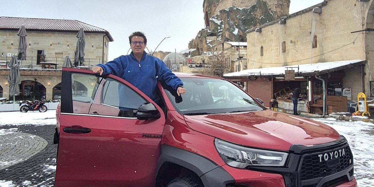 “Kırılmaz” Hilux GR SPORT Türkiye’ye geliyor