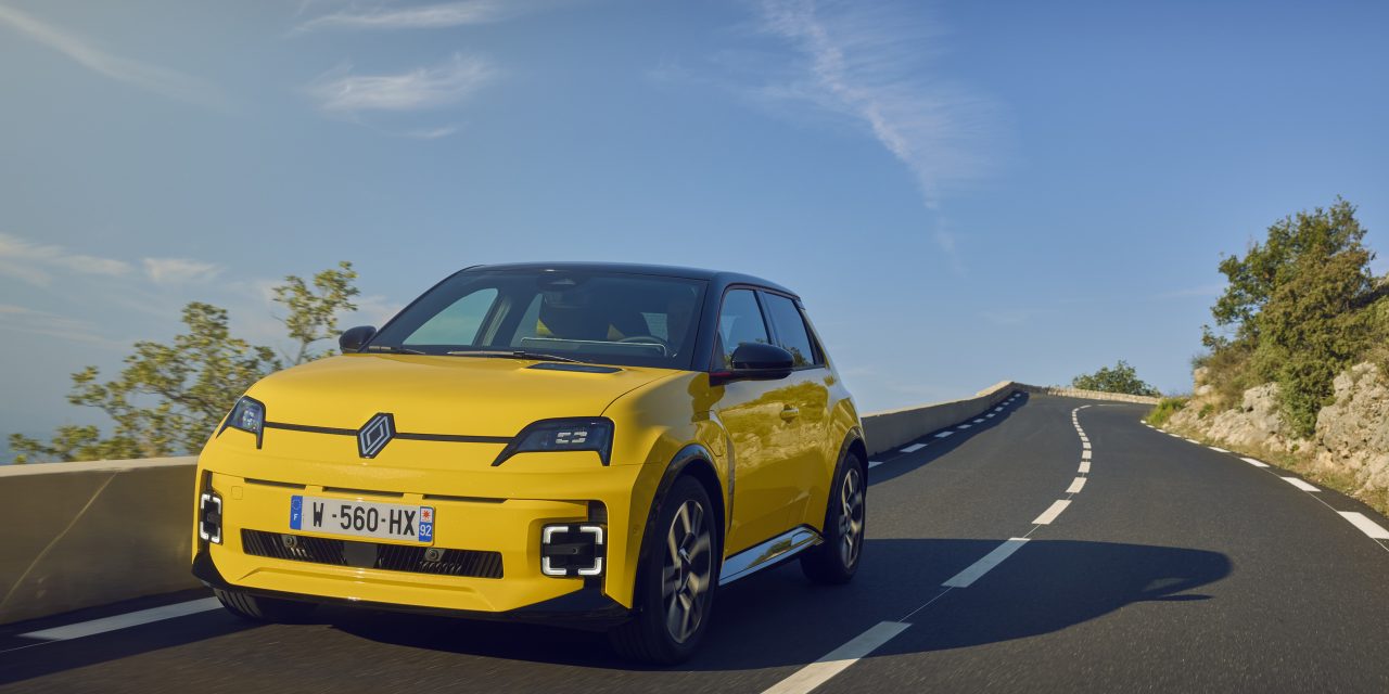 Renault 5 1.45 milyon TL’den satışa çıkıyor