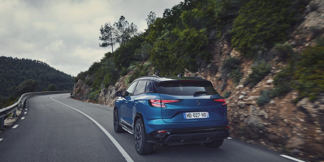 Yeni Renault Austral Türkiye’de yollara çıktı