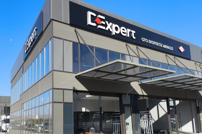 D Expert hisseleri el değiştirdi
