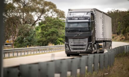 Volvo Trucks’a yine  güvenlikten 5 yıldız