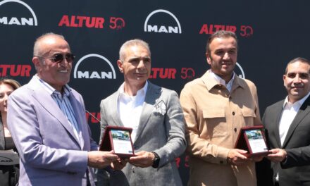 ALTUR,  MAN ve NEOPLAN ile Filosunu Güçlendirdi