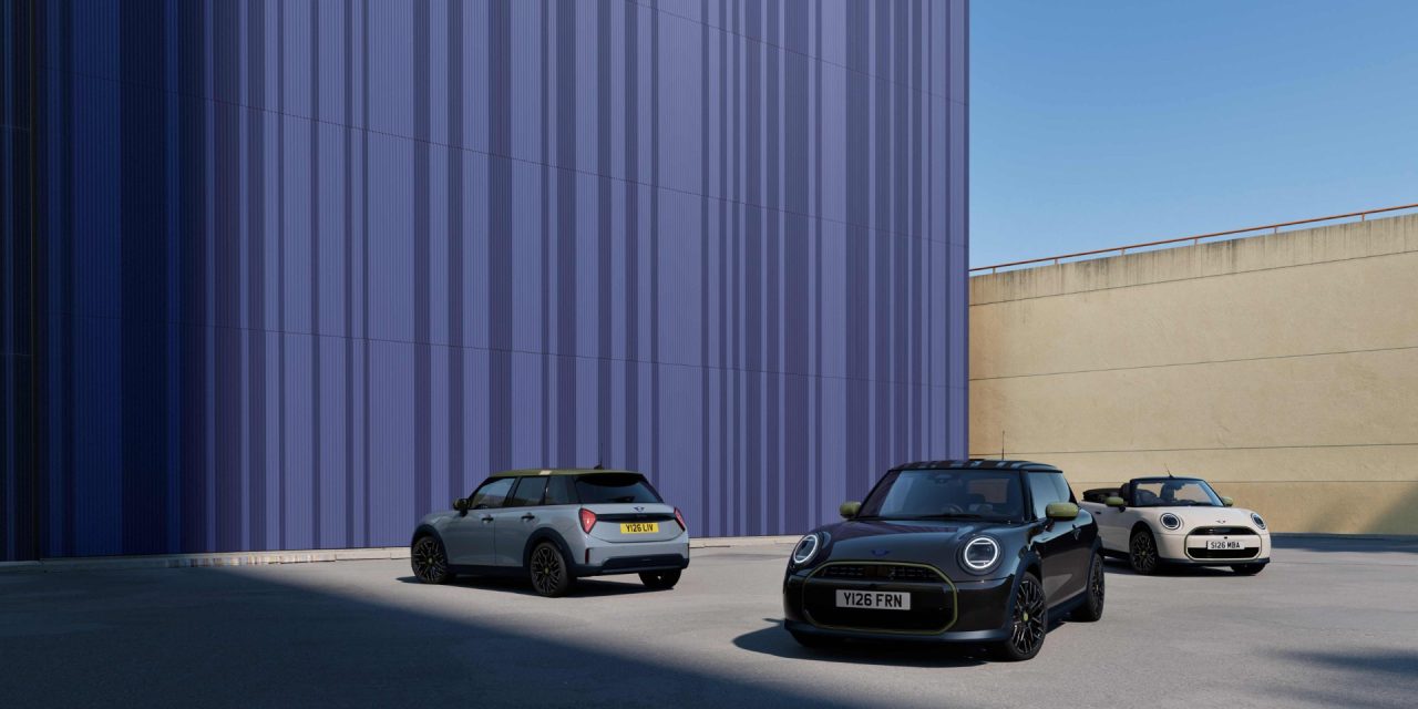 MINI Cooper Paul Smith Edition Ön Siparişe Açıldı
